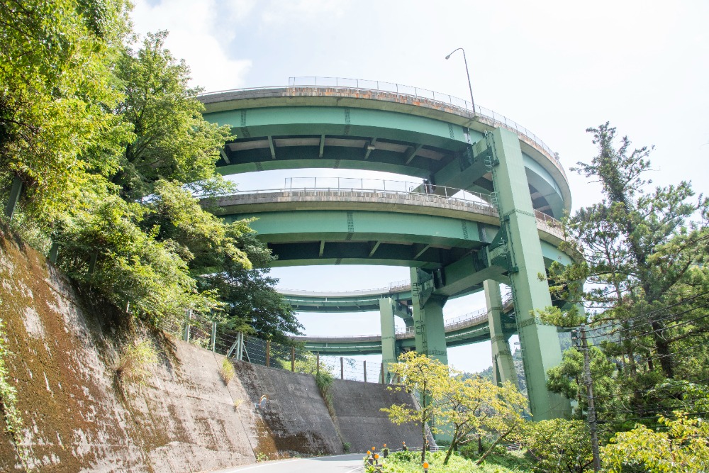 河津七滝に行く際に通るループ橋