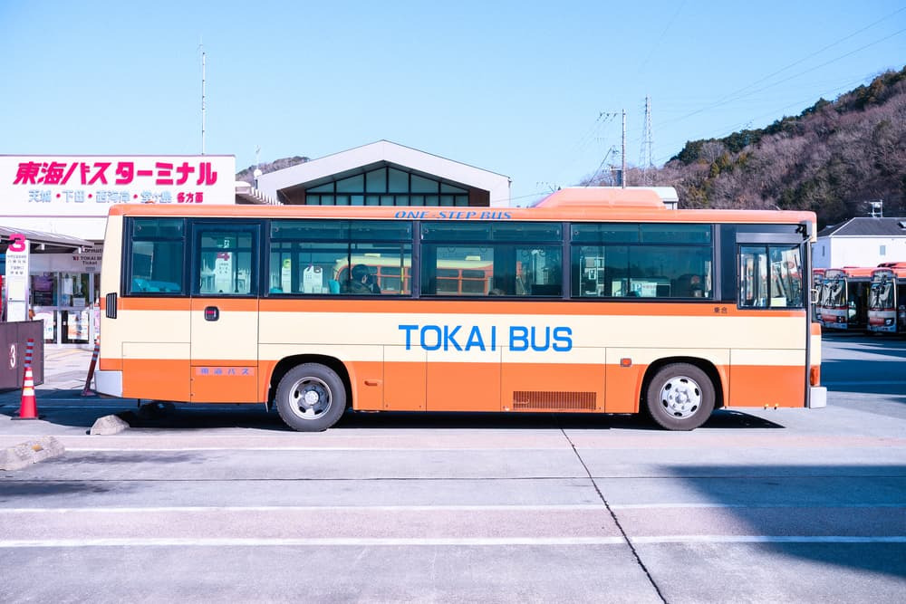 白浜海岸へのアクセス方法──電車・バス・車での行き方