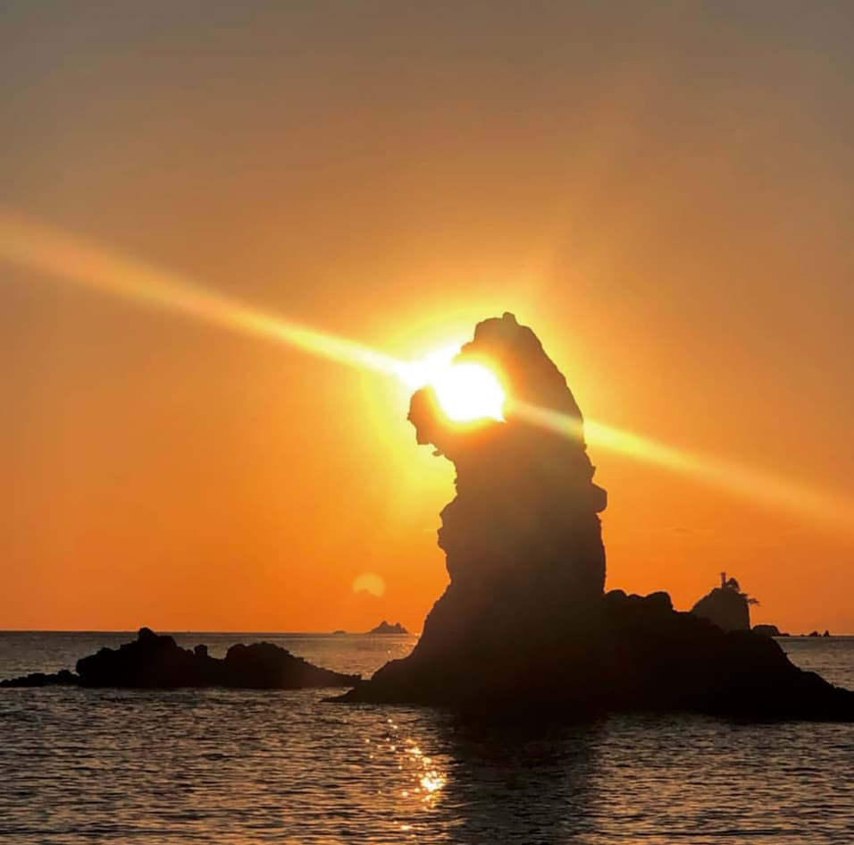 夕日と海とスイーツを楽しむイベント「Chillax the SUNSET」