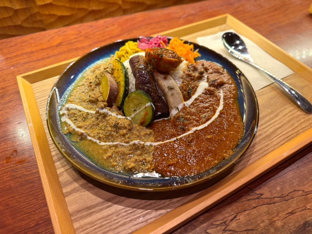 【沼津市・スパイシー】何度でも食べたい！週1のみ営業するカレー&スイーツのお店