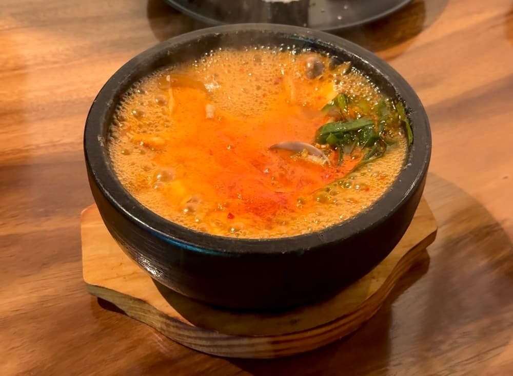 アツアツの”スンドゥブ”