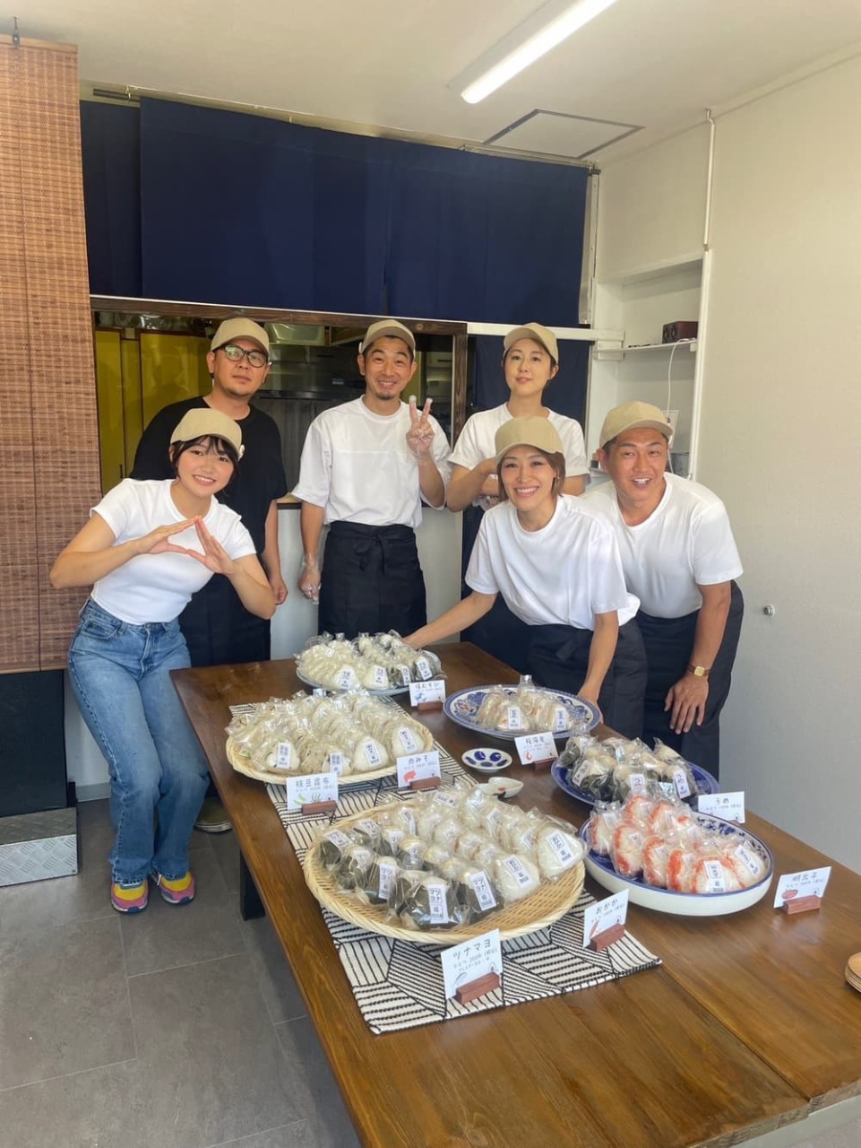 本業と両立しながらの運営