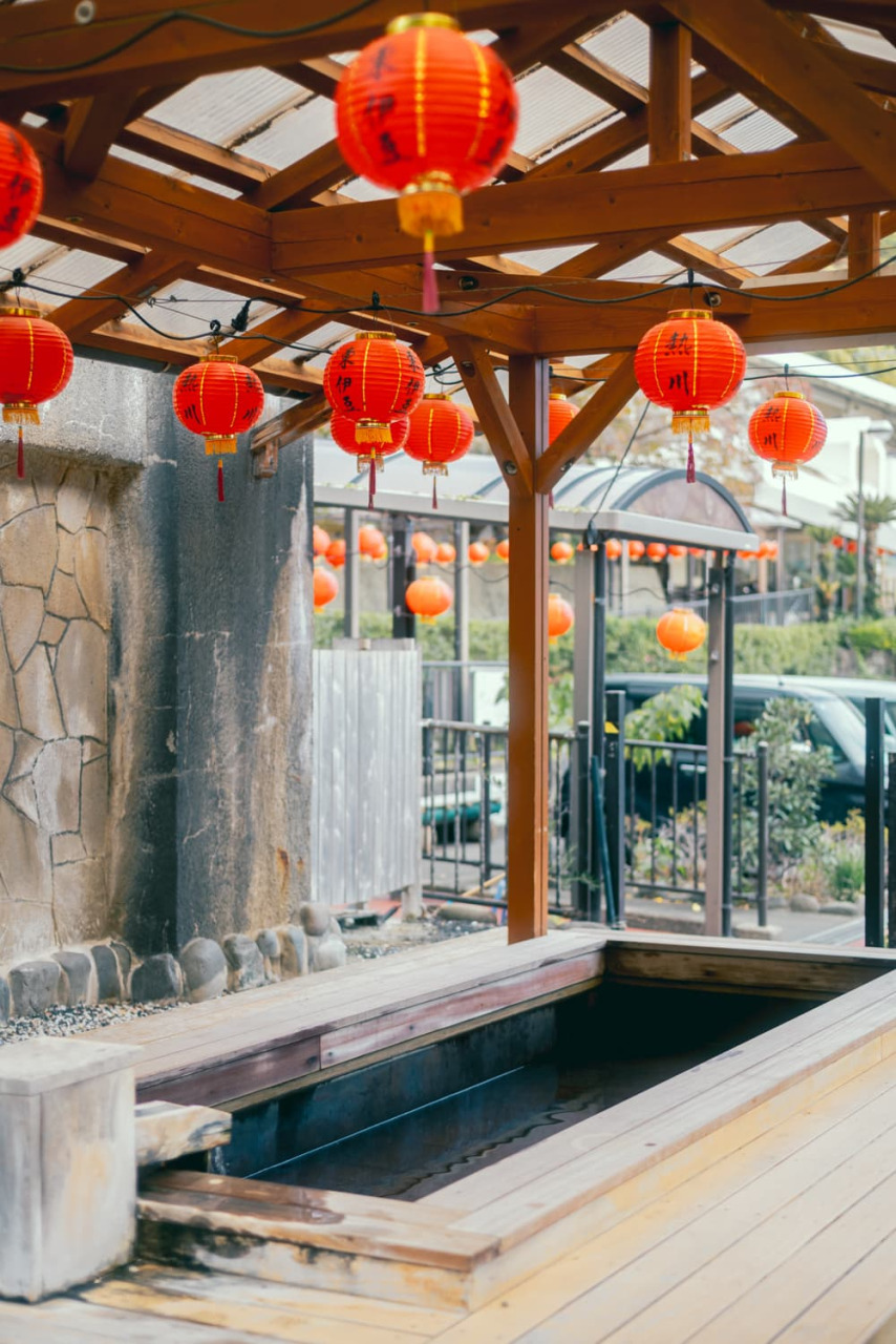 熱川温泉街 散策｜源泉ゆで玉子体験ができる「熱川湯の華ぱぁ～く」