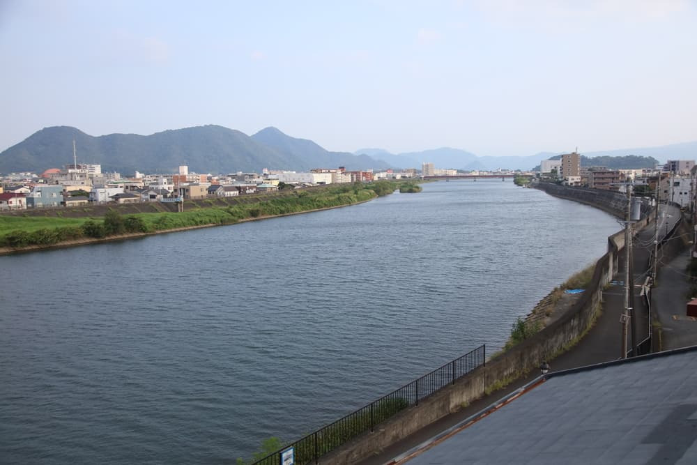 沼津のまちを象徴する狩野川。