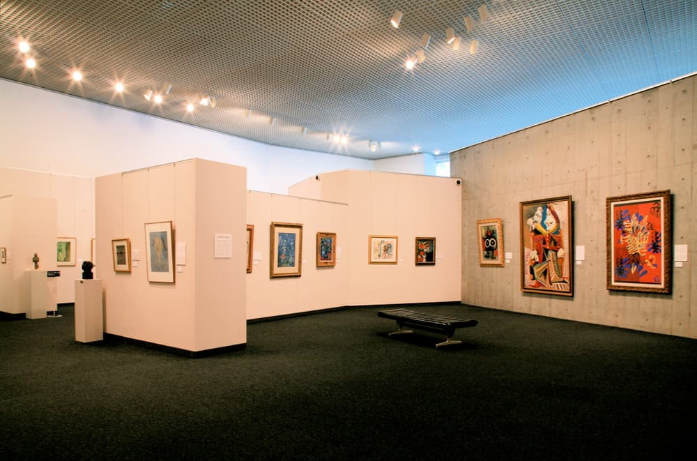 展示されている絵画や彫刻 ピカソやシャガール、マティスなど著名な画家たち