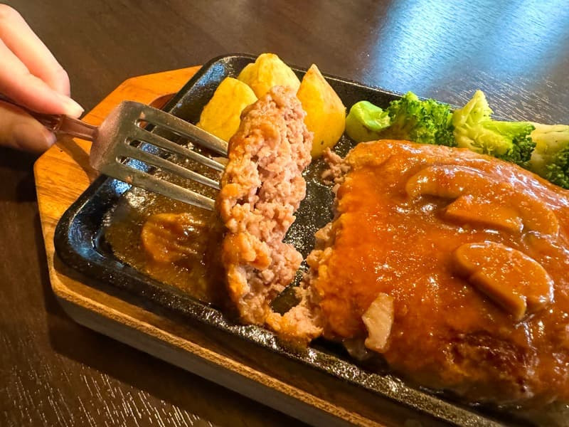 ハンバーグレストラン そよかぜ】あの有名な”さわやか”を超える?!新食