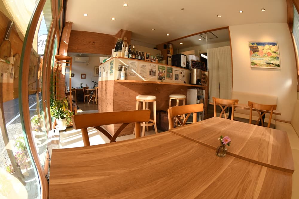 しいの木やま　店内