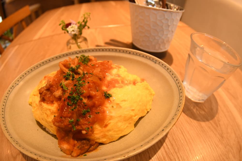 しいの木やま　オムライス