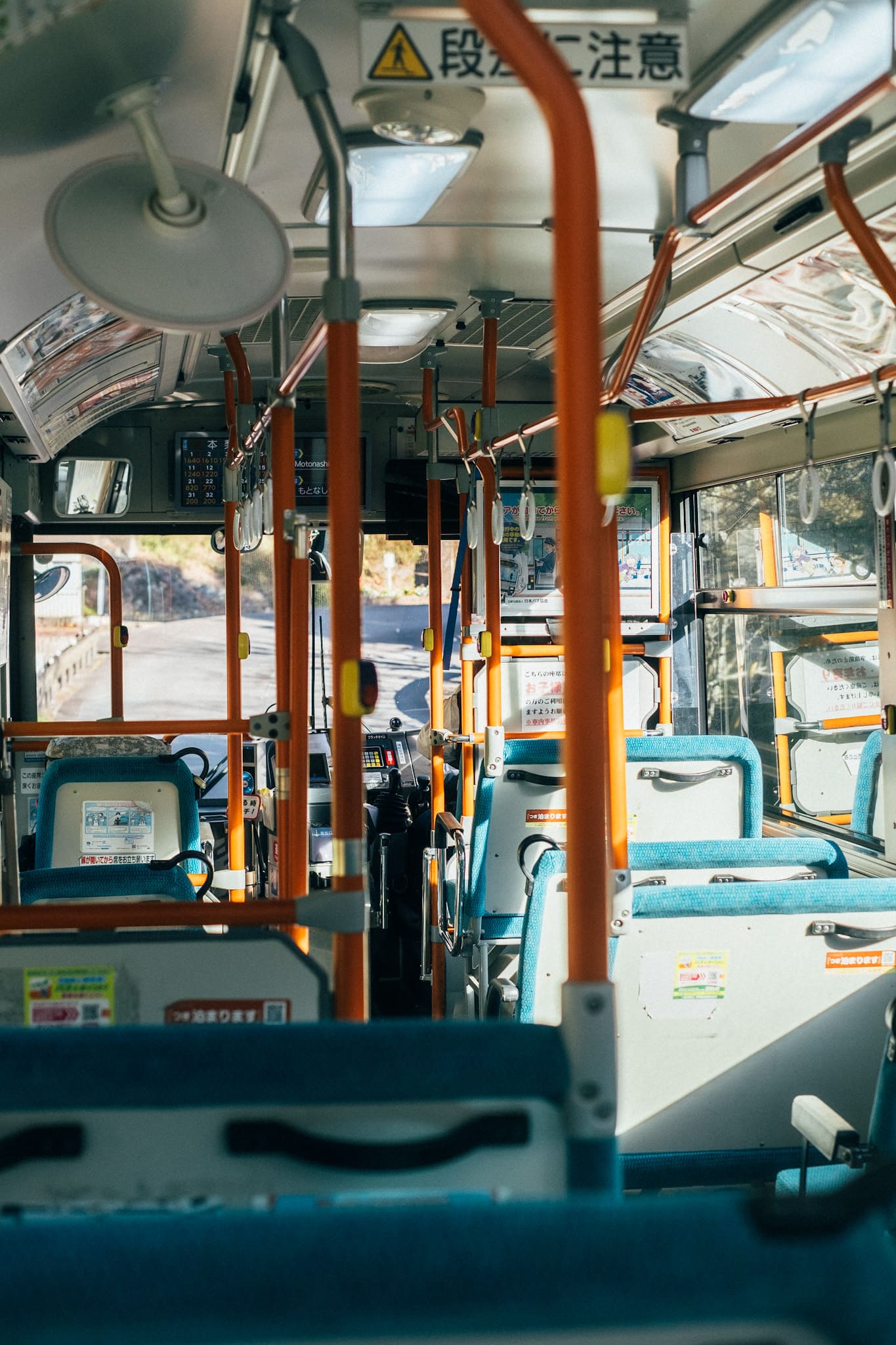 東海バス車内