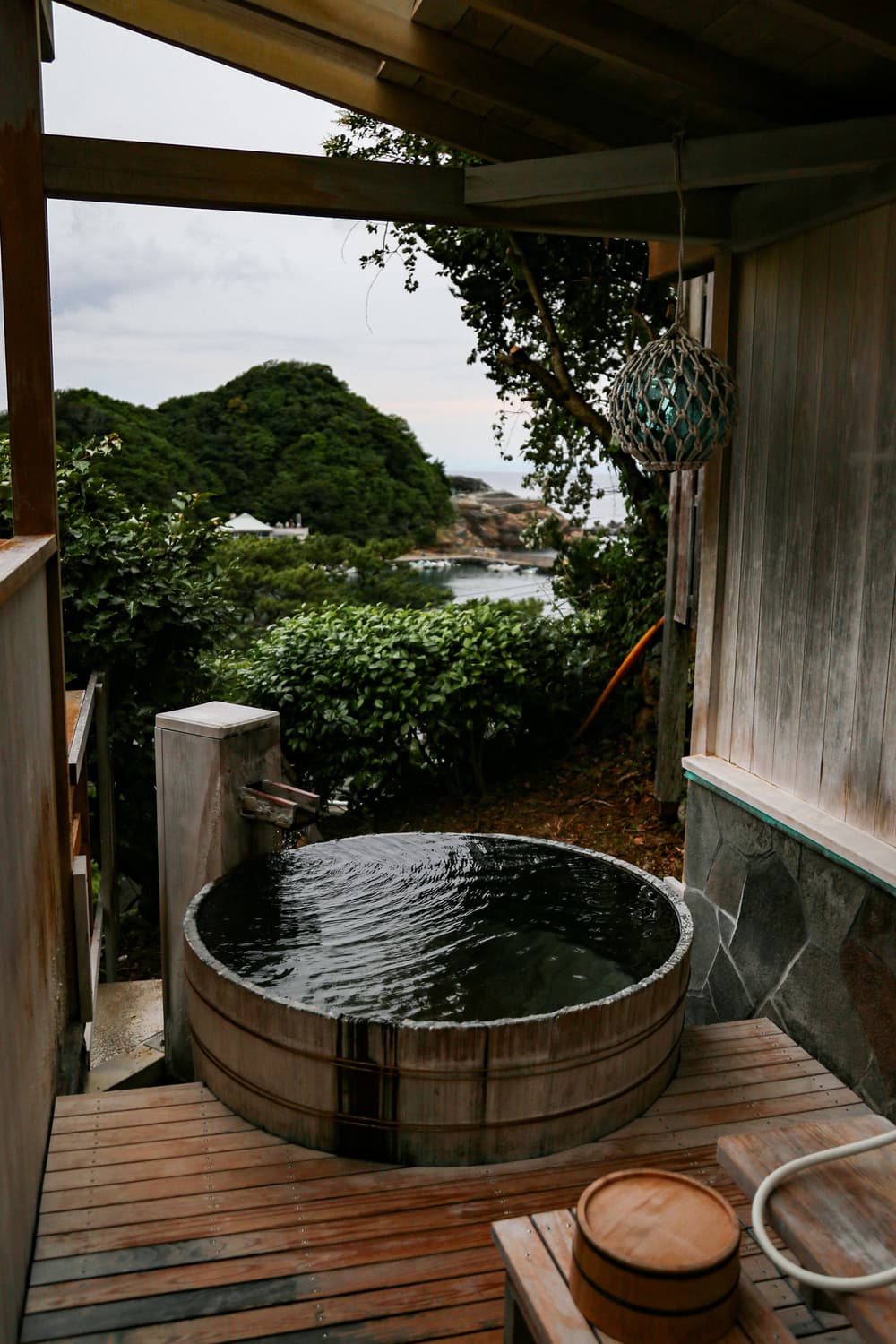 「かわいいお宿 雲見園」　温泉