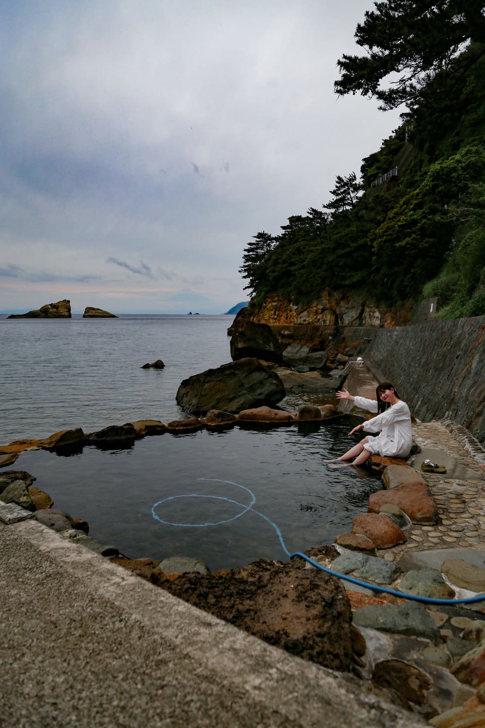 渚の足湯