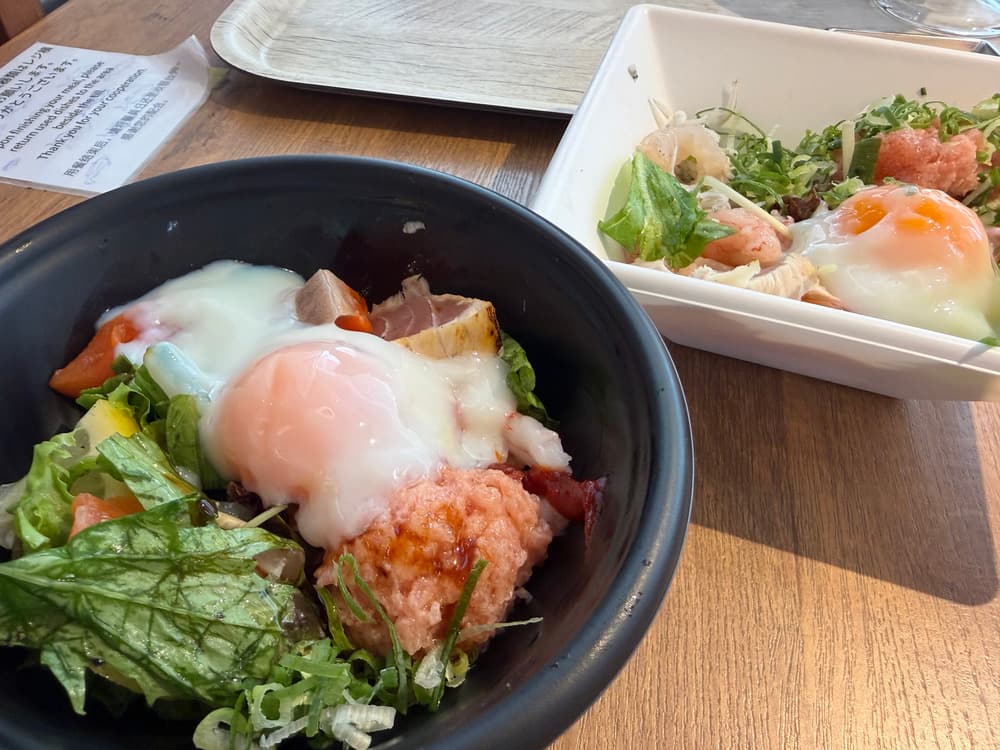 おさかなパラダイス　「ユッケ丼風」