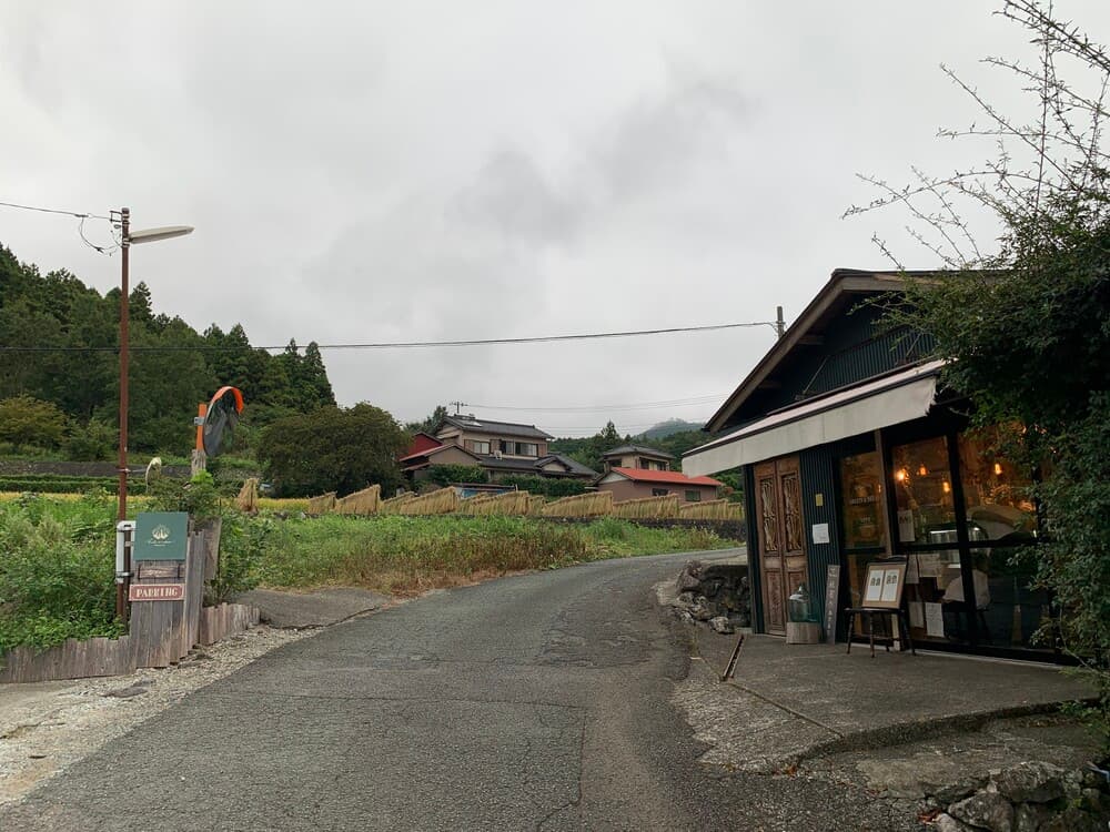 秘密のぬけあな 外観