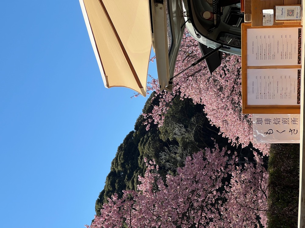 モクサコーヒー　キッチンカー