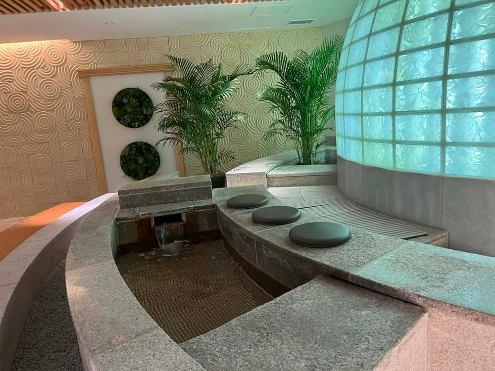 赤沢温泉ホテル 足湯