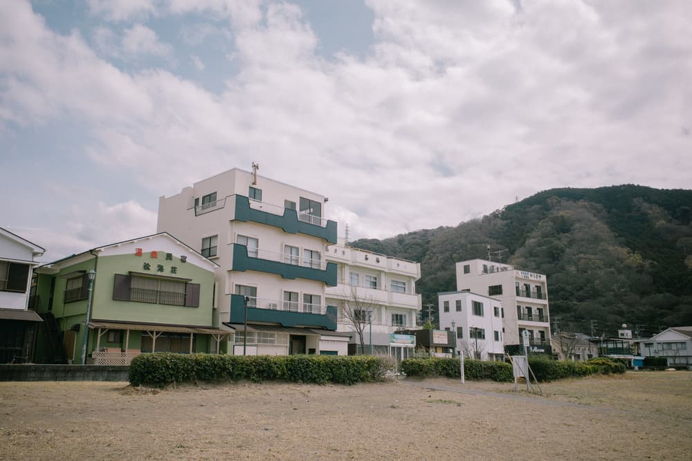 屋形海岸