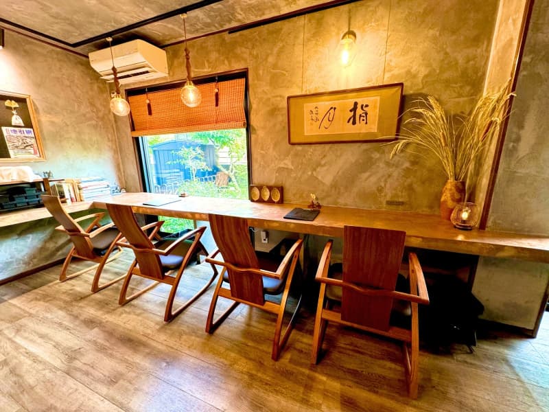 沼津・茶釜Cafe169】週3のみ営業！ゆったりと優雅なひとときを過ごせる