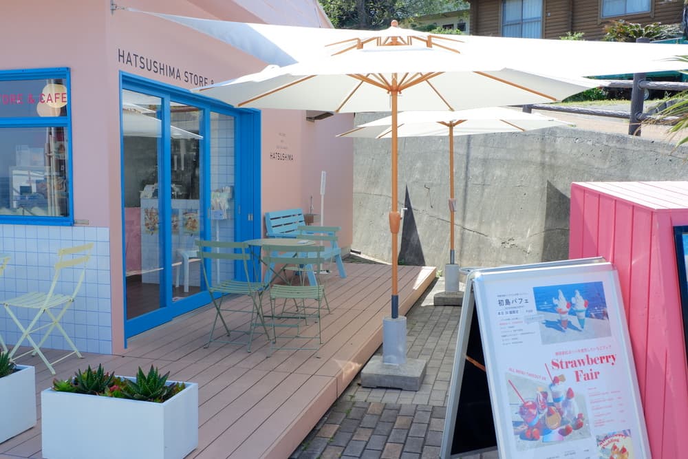 HATSUSHIMA STORE　テラス席
