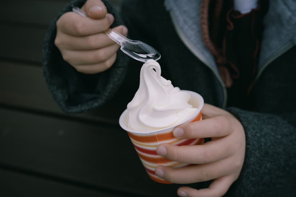 サンセットプラザ　売店　ソフトクリーム