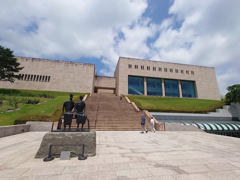 MOA美術館 ムアスクエア
