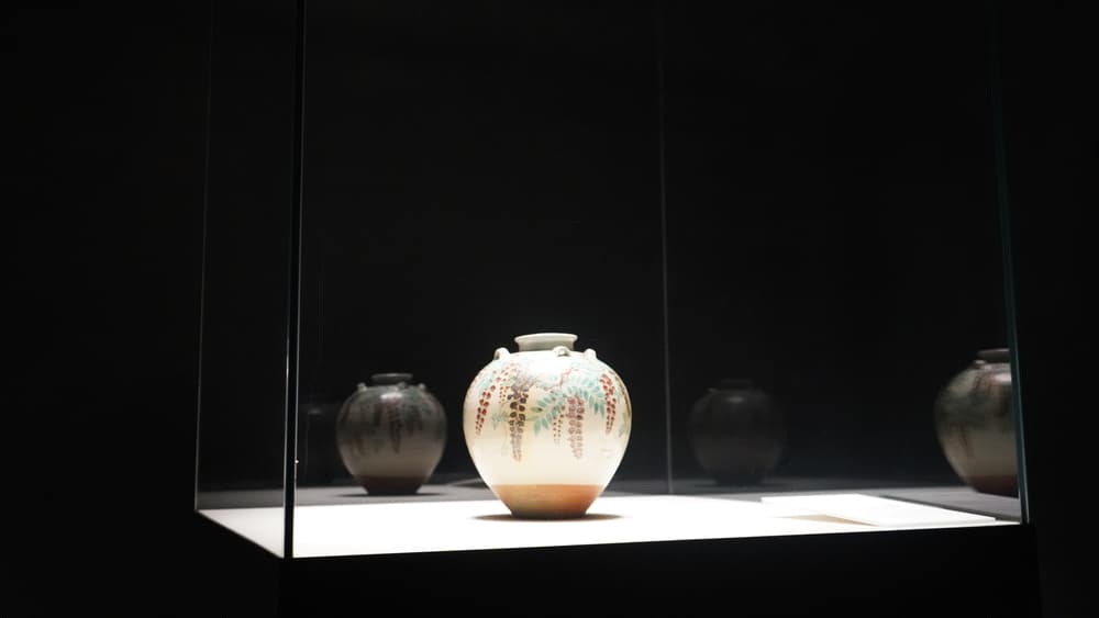 MOA美術館 「色絵藤花文茶壷」